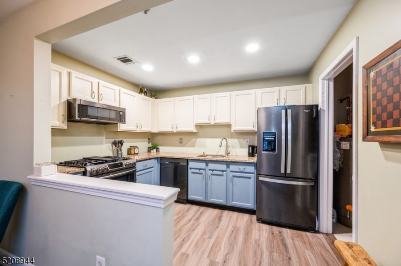 CAMBRIDGE HEIGHTS - Residential