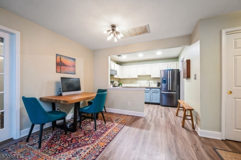 CAMBRIDGE HEIGHTS - Residential