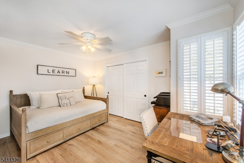 Stone Edge - Residential