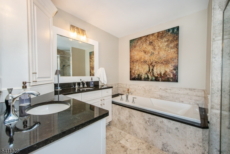 Stone Edge - Residential