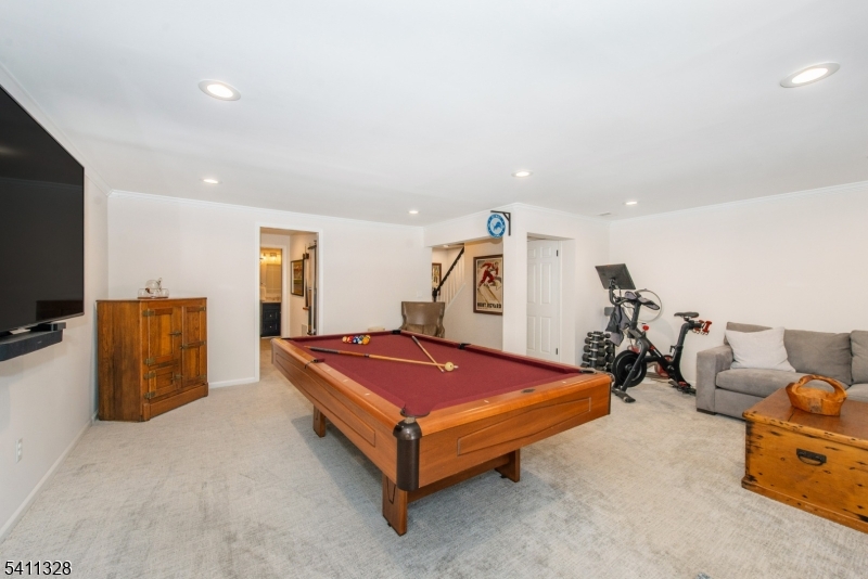 Stone Edge - Residential