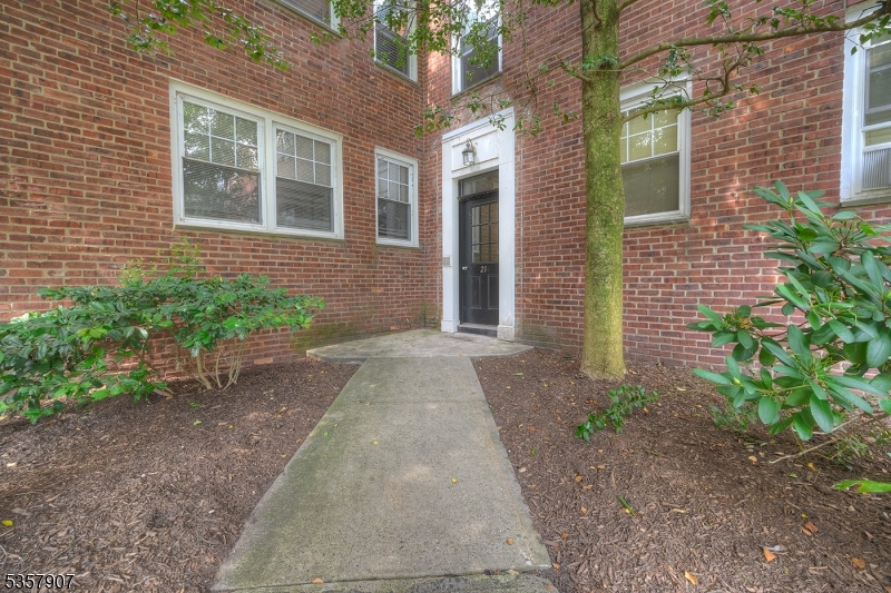 Ardleigh Mews - Residential Lease