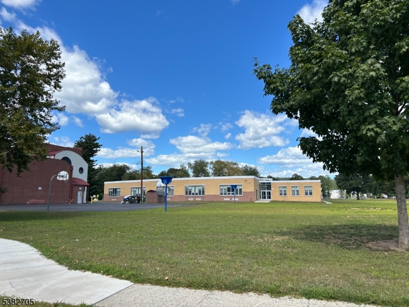 Watchung Estates - Residential