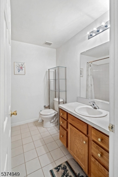 Montgomery Hills - Residential