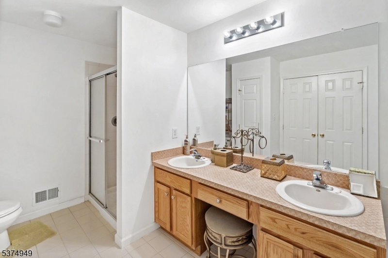 Montgomery Hills - Residential