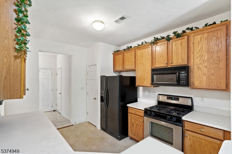 Montgomery Hills - Residential