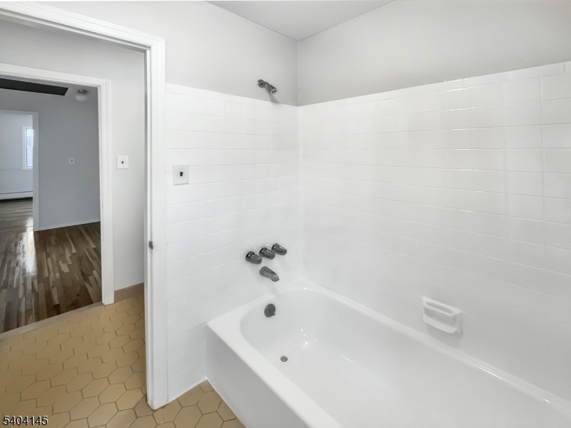 HASTINGS SQUARE SEC A - Residential