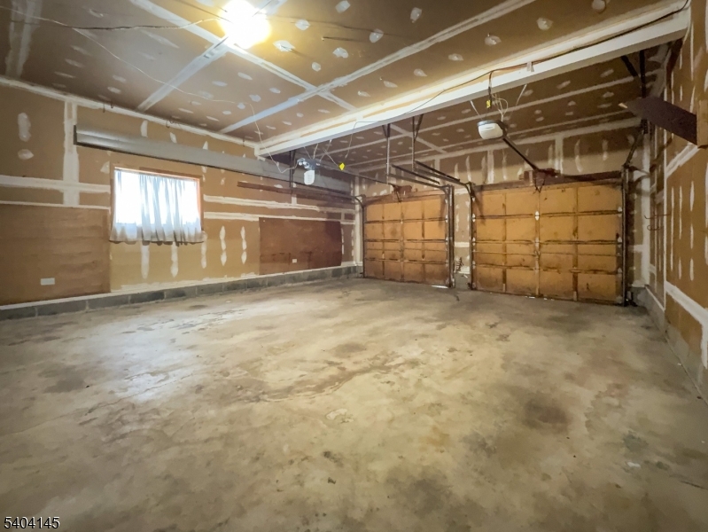 HASTINGS SQUARE SEC A - Residential