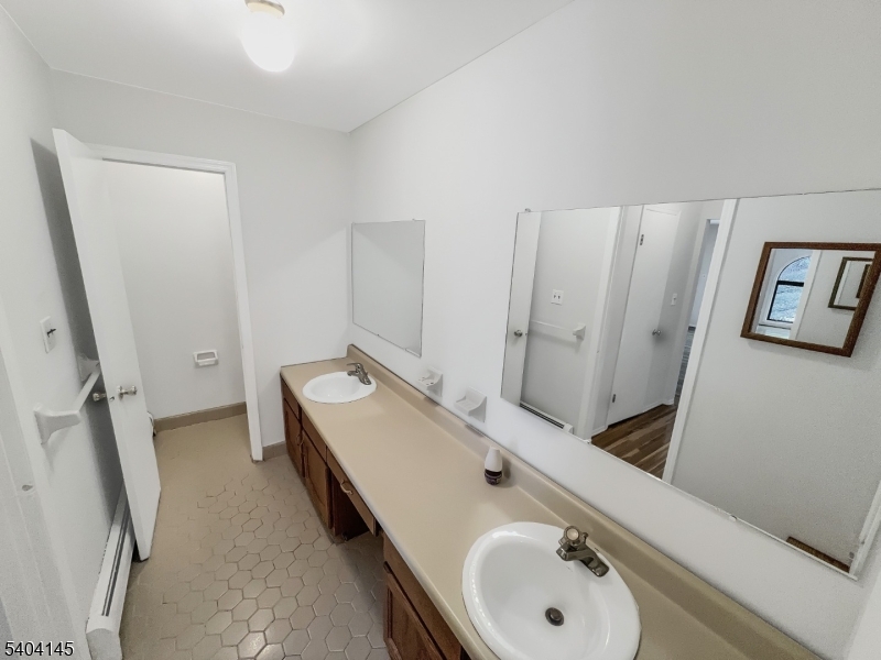 HASTINGS SQUARE SEC A - Residential