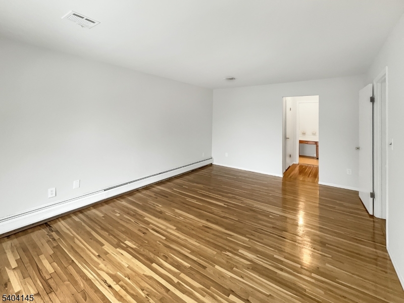 HASTINGS SQUARE SEC A - Residential