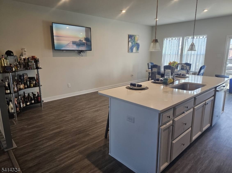 Independence Square - Residential