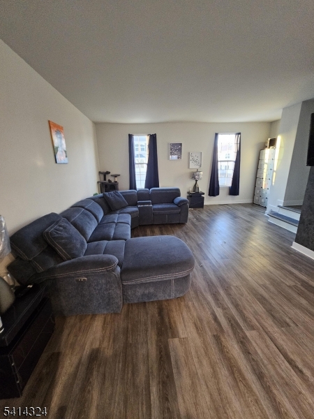 Independence Square - Residential