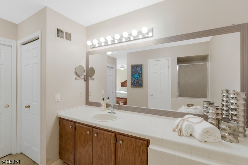 Stone Run 1 - Residential