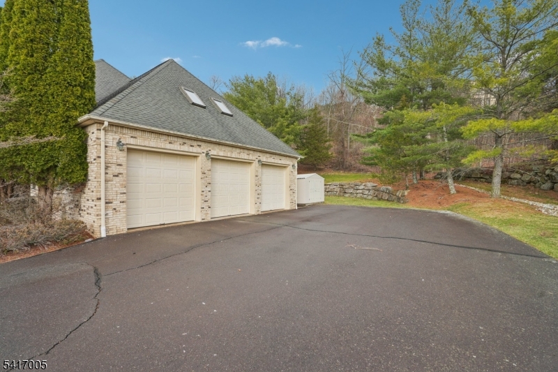 Vizcaya Estates - Residential