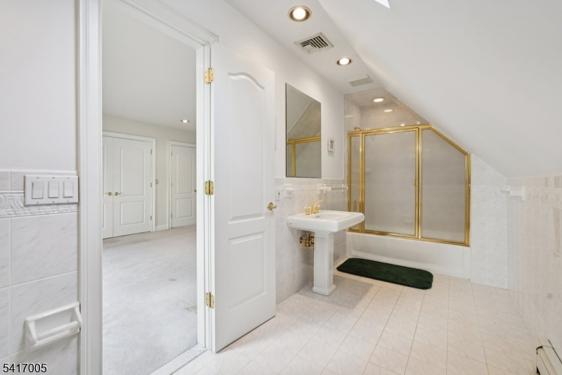 Vizcaya Estates - Residential