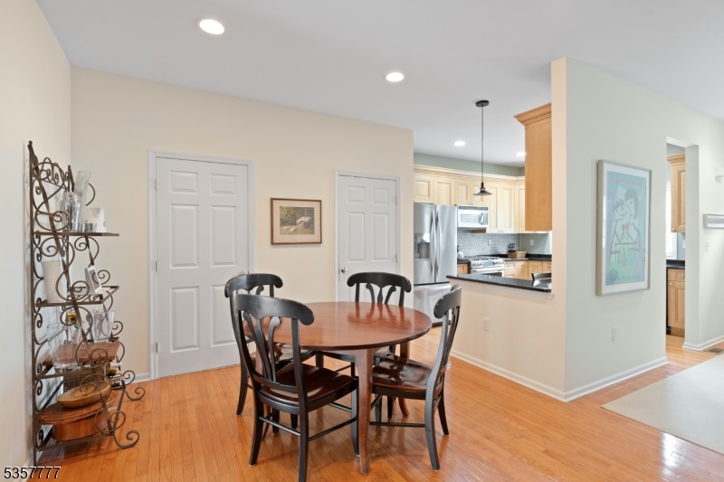 15 Riga Ct