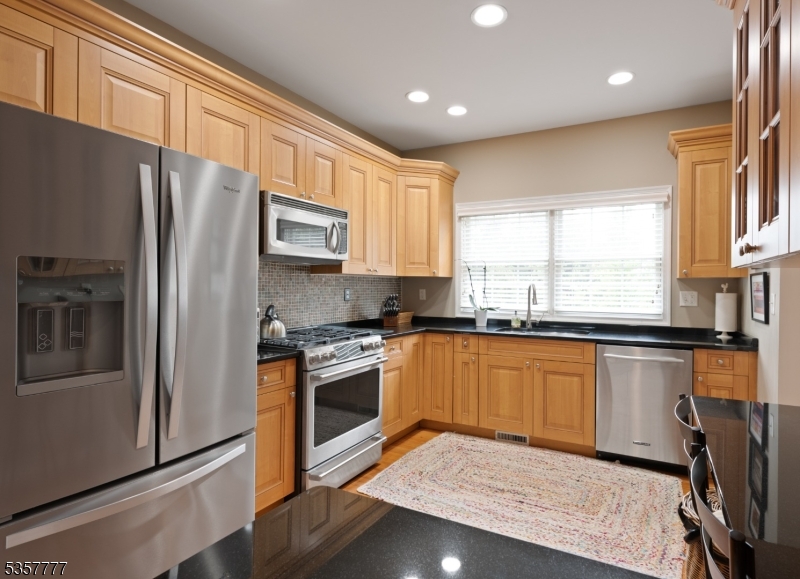 15 Riga Ct