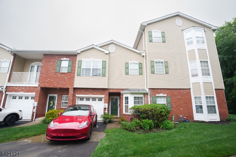 Hunting Meadow - Residential