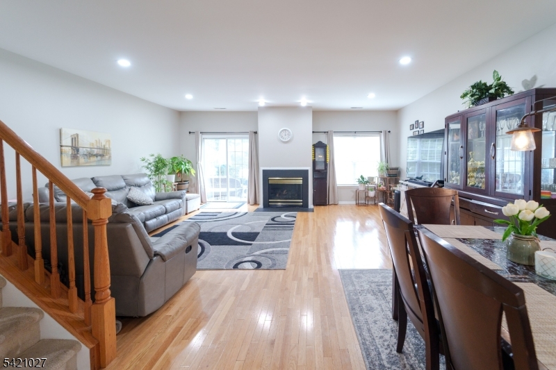 Hunting Meadow - Residential