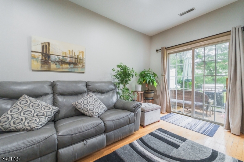 Hunting Meadow - Residential