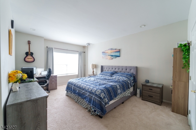 Hunting Meadow - Residential