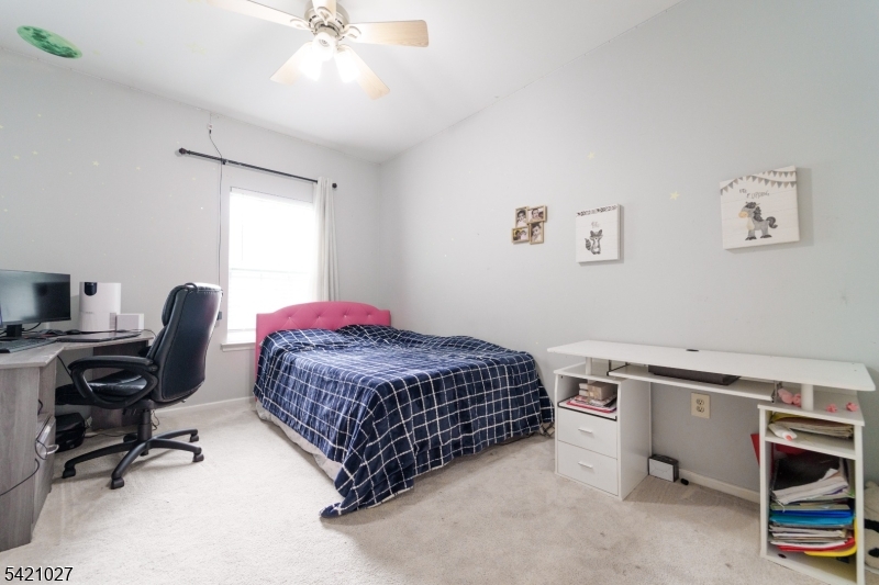 Hunting Meadow - Residential