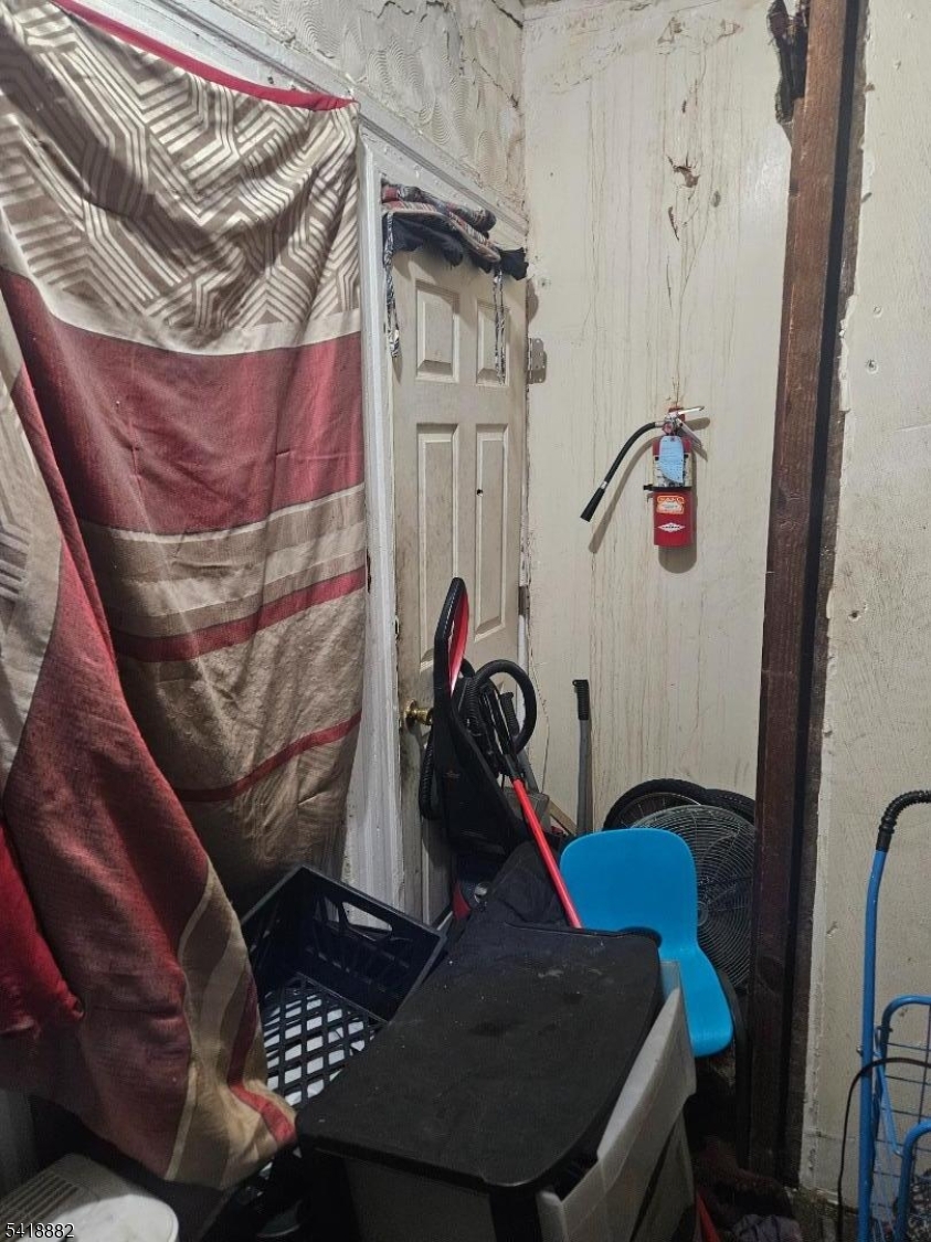 West Ward - Commercial Sale