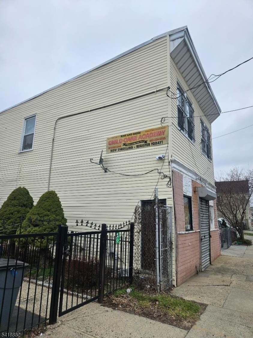 West Ward - Commercial Sale