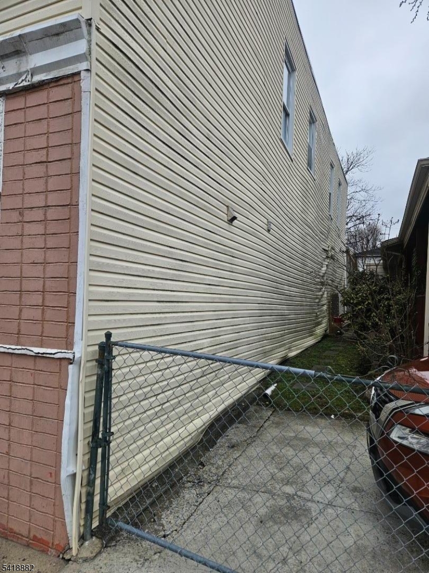 West Ward - Commercial Sale