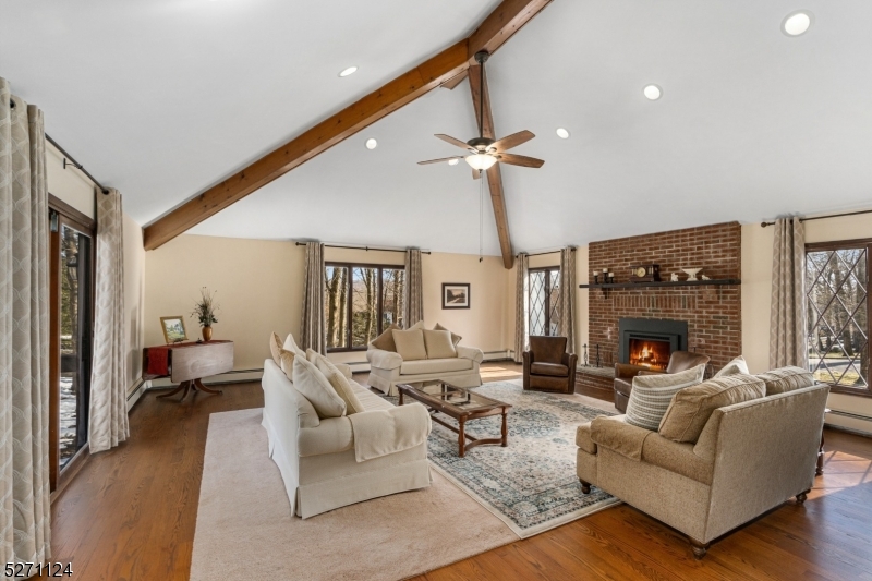 Hemlock Hills - Residential