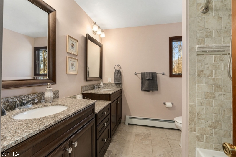 Hemlock Hills - Residential