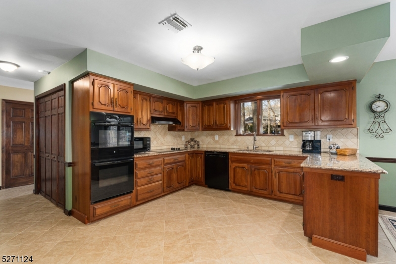 Hemlock Hills - Residential