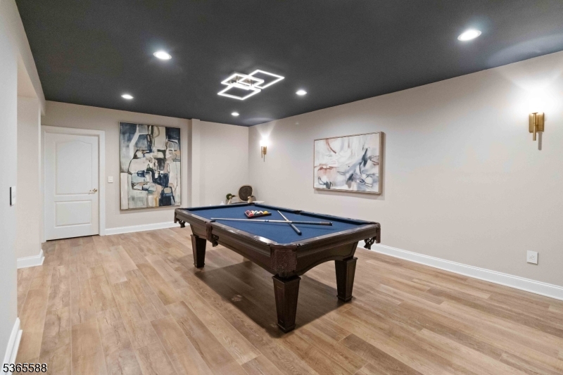 Spring Brook - Residential