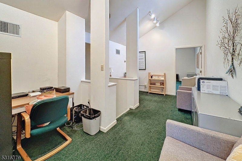 Crossroads Prof Center - Commercial Sale