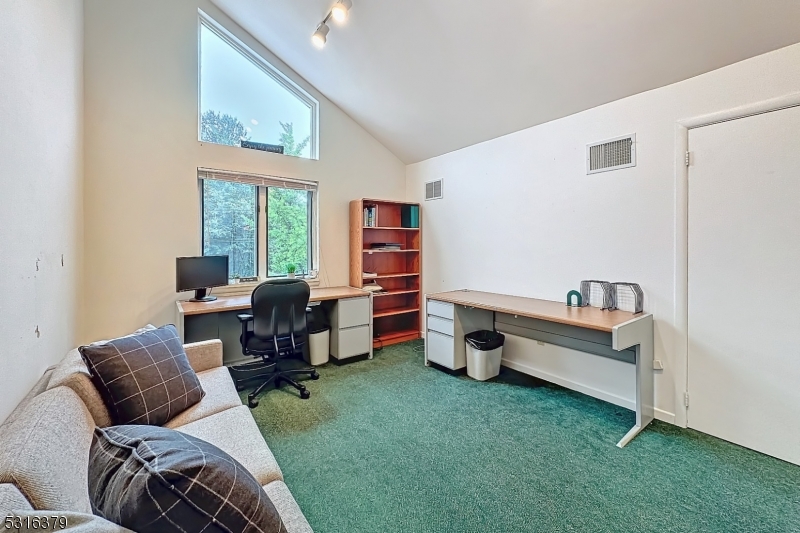 Crossroads Prof Center - Commercial Sale