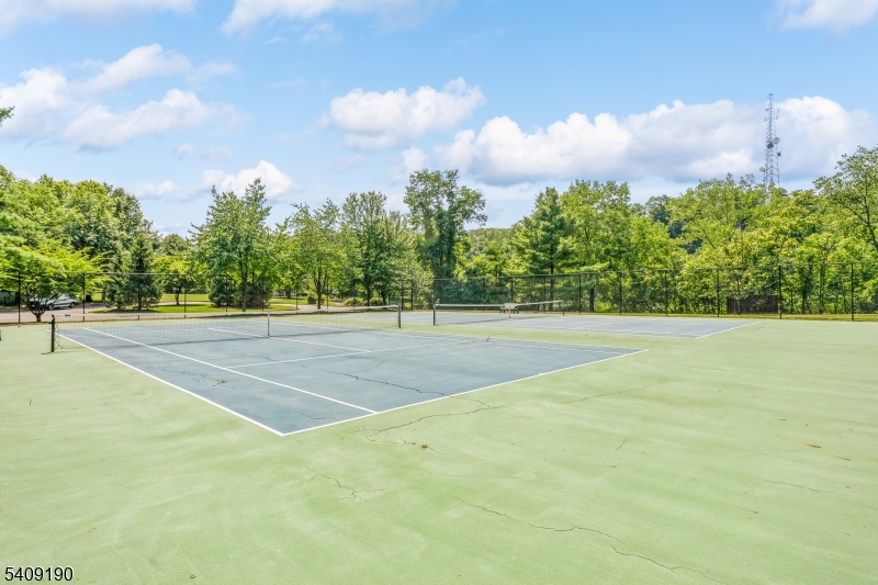 Crown View Manor - Residential