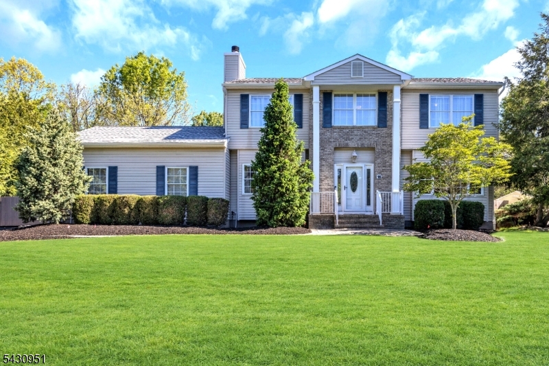 Brentwood Hills - Residential