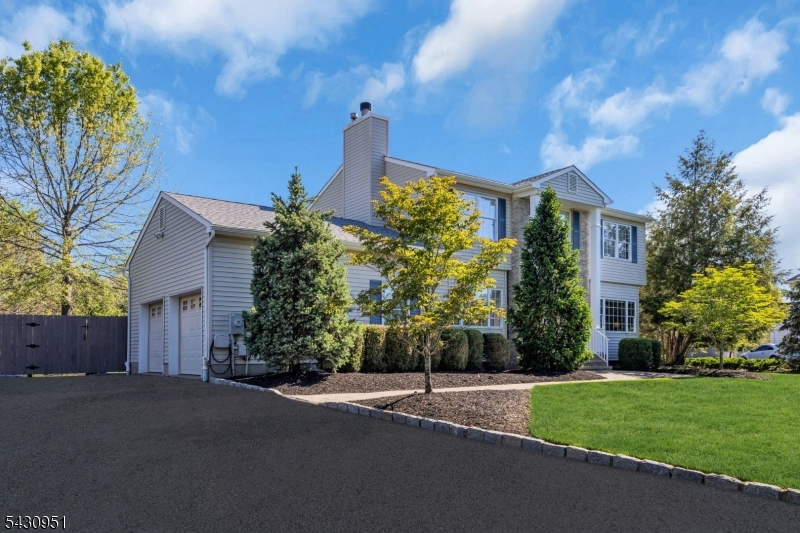 Brentwood Hills - Residential
