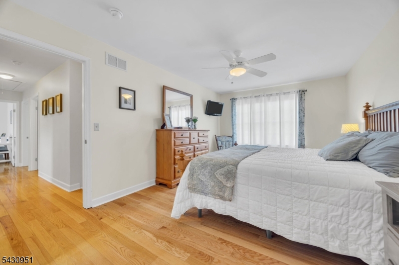 Brentwood Hills - Residential