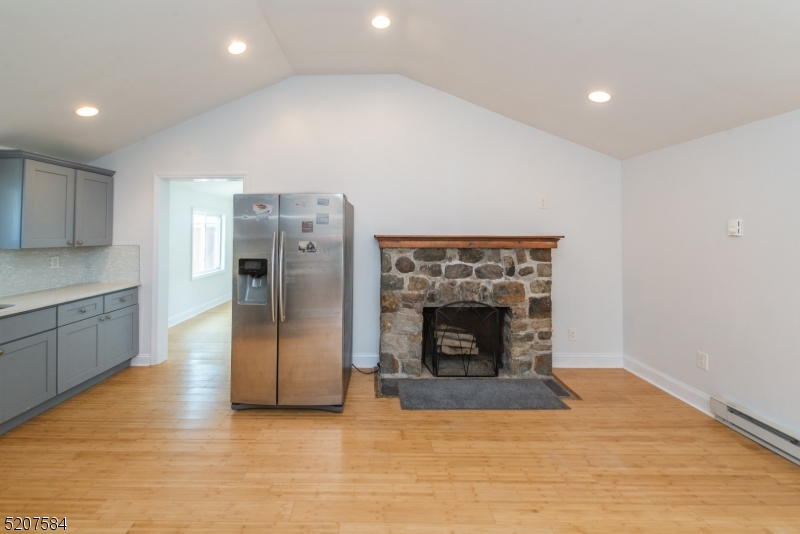 HIGHLAND LAKES - Residential