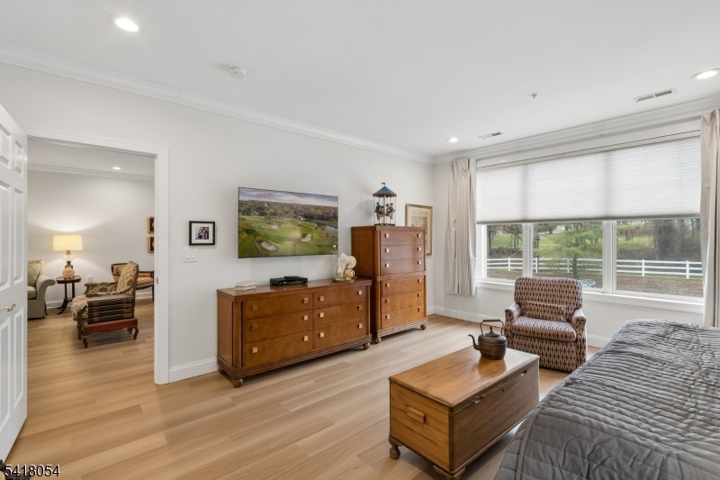 The Pointe - Residential