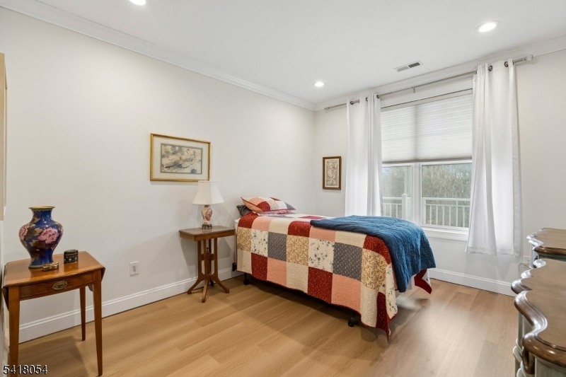 The Pointe - Residential