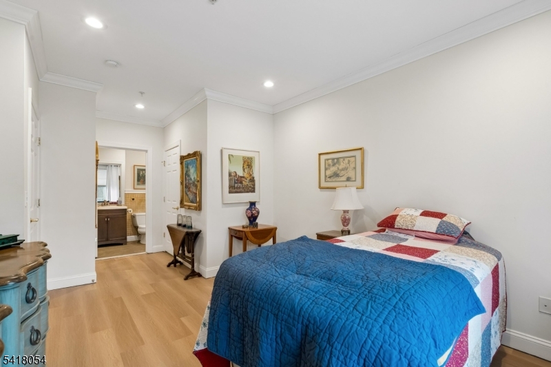 The Pointe - Residential