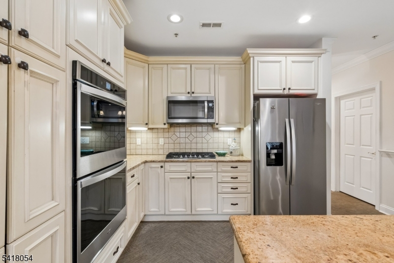 The Pointe - Residential