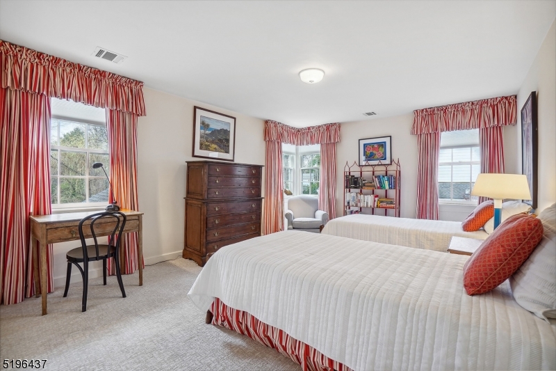 Memorial Field - Residential