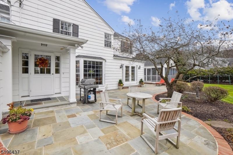 Memorial Field - Residential