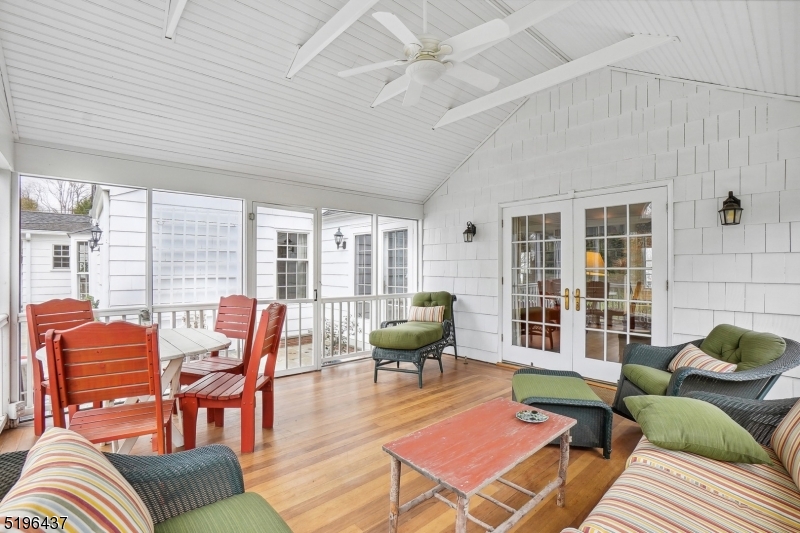 Memorial Field - Residential