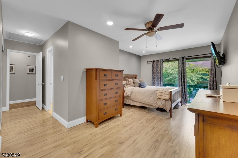 Overlook Village - Residential Lease