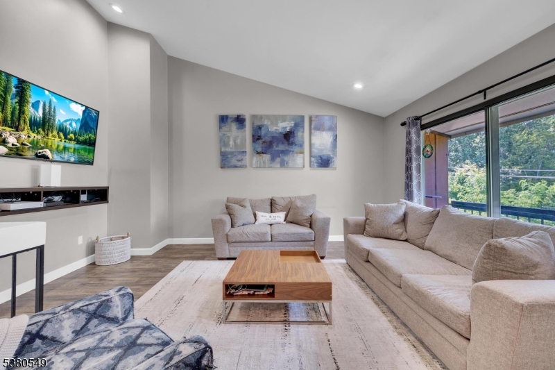 Overlook Village - Residential Lease