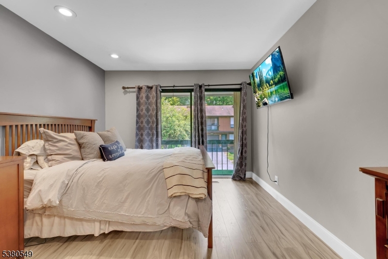 Overlook Village - Residential Lease